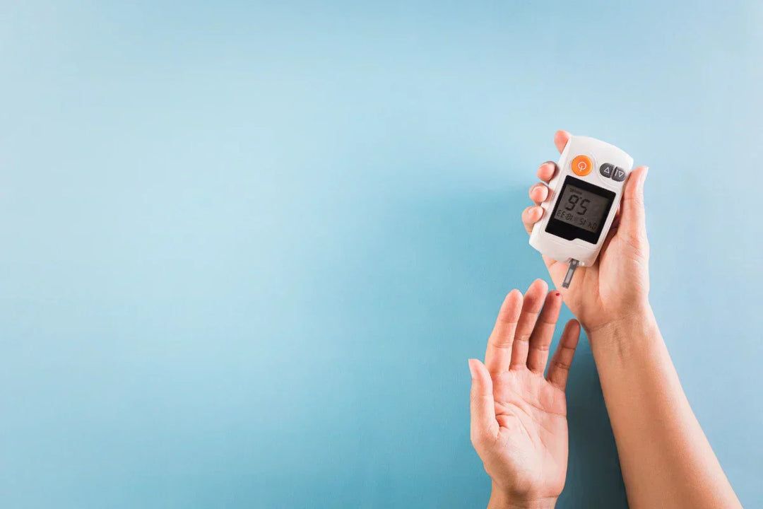 Mastering Blood Sugar Control: 3 Smart Habits Plus the Role of ACV & Green Tea